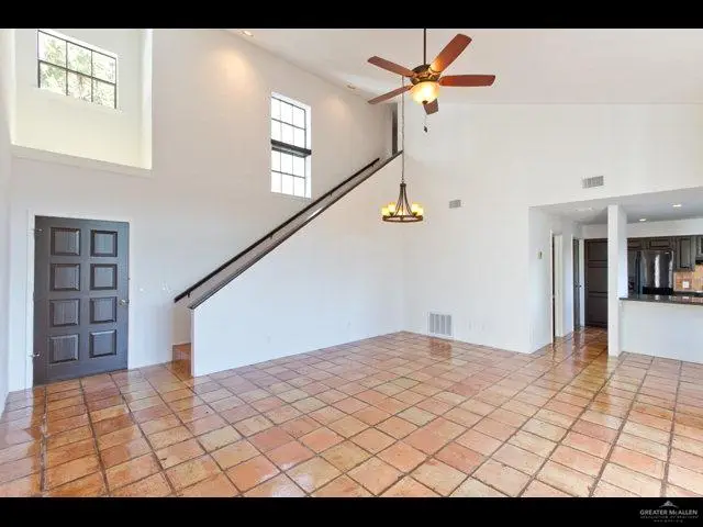 117 W Shasta Avenue, McAllen, TX 78504 - #2