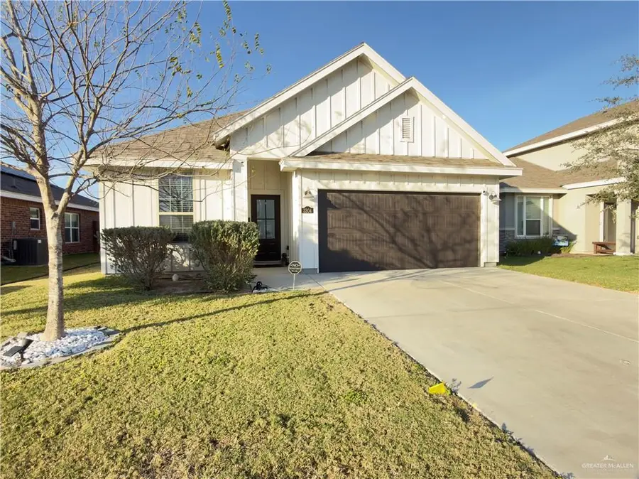 3304 Harvard Avenue, McAllen, TX 78504 - #2