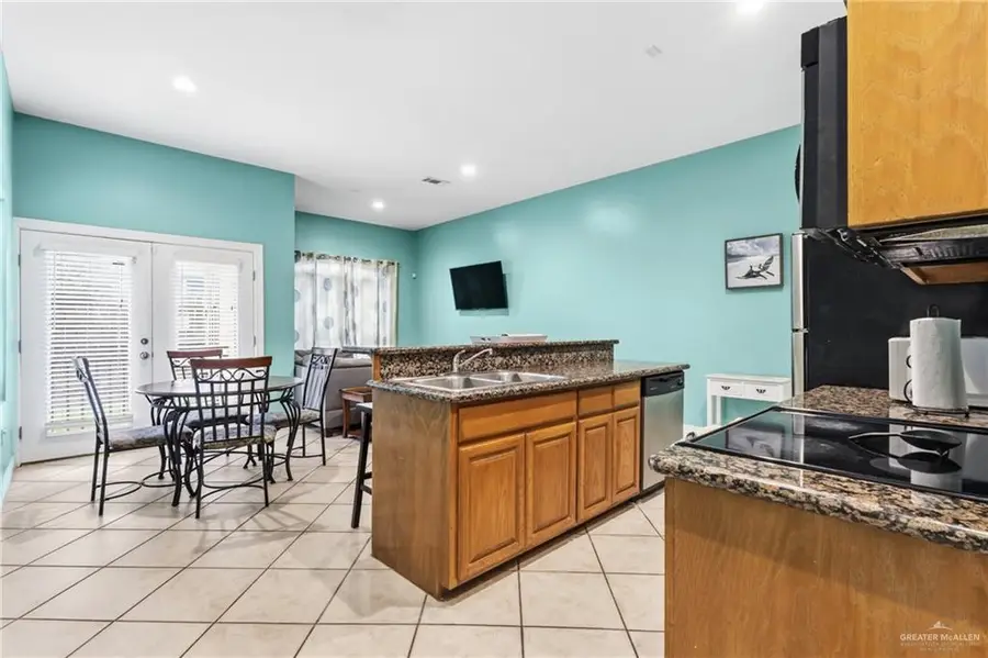 103 E Gardenia Street #6, South Padre Island, TX 78597 - #3