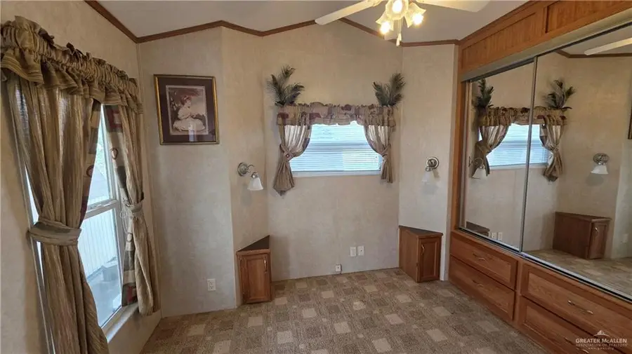 2420 Bobolink Circle W, Palmview, TX 78572 - #3