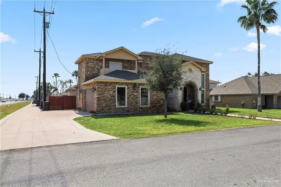 4201 Country Street, Edinburg, TX 78541 - #2