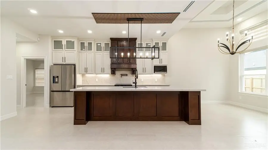 8022 N 49th Lane, McAllen, TX 78504 - #3