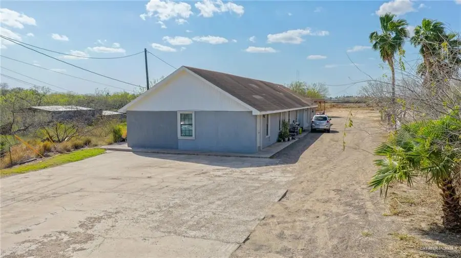 3105 N Hoehn Road, Edinburg, TX 78541 - #2