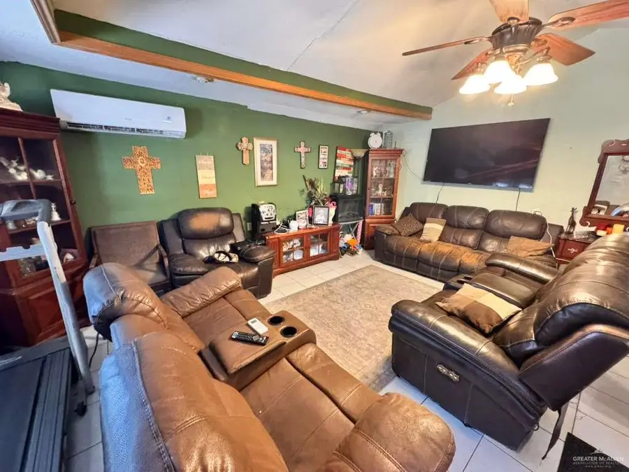 2829 Cody Avenue, Mission, TX 78574 - #3