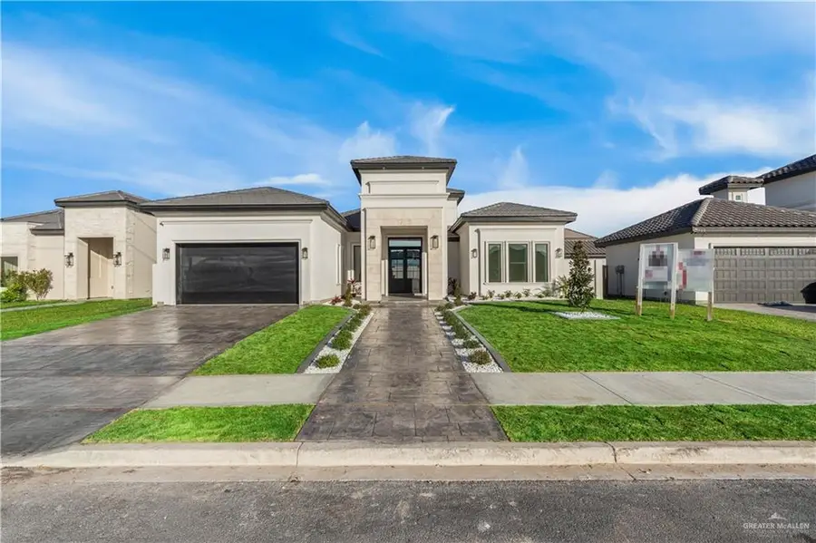 1708 S Queen Street, Edinburg, TX 78539 - #3