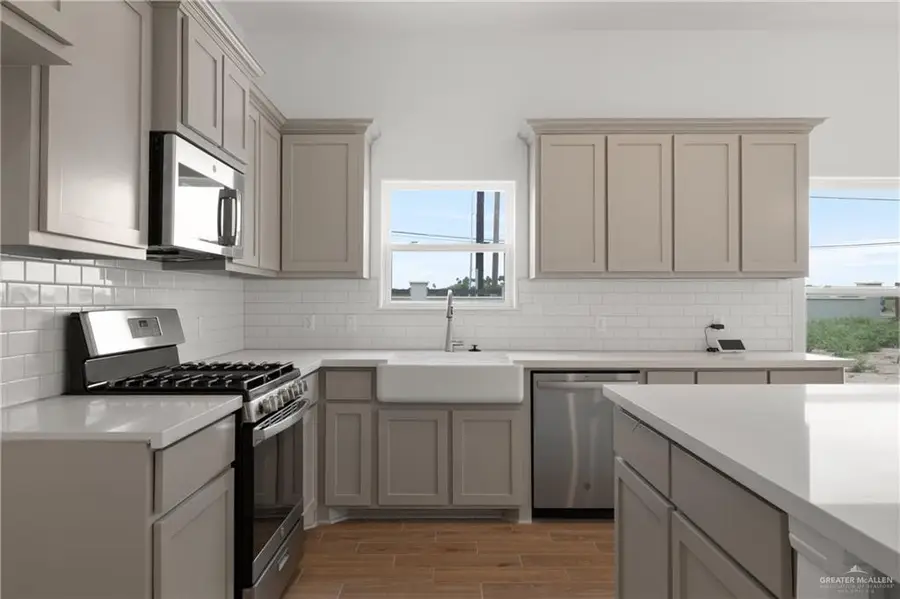 944 W Star Flower Street, Edinburg, TX 78541 - #3