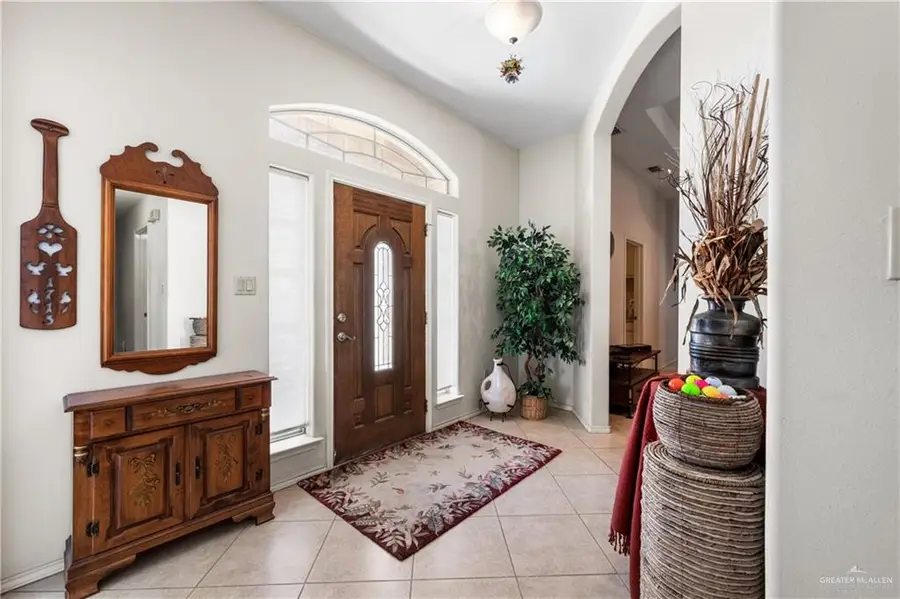 3525 Clubhouse Drive, Edinburg, TX 78542 - #3