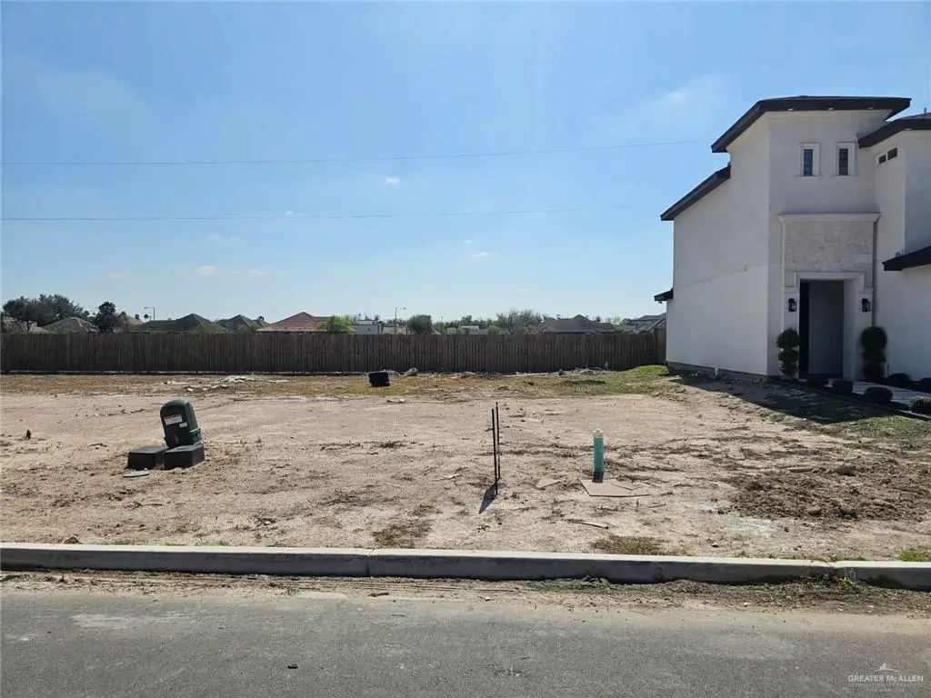 2616 E Solar Drive, Mission, TX 78574 - #1