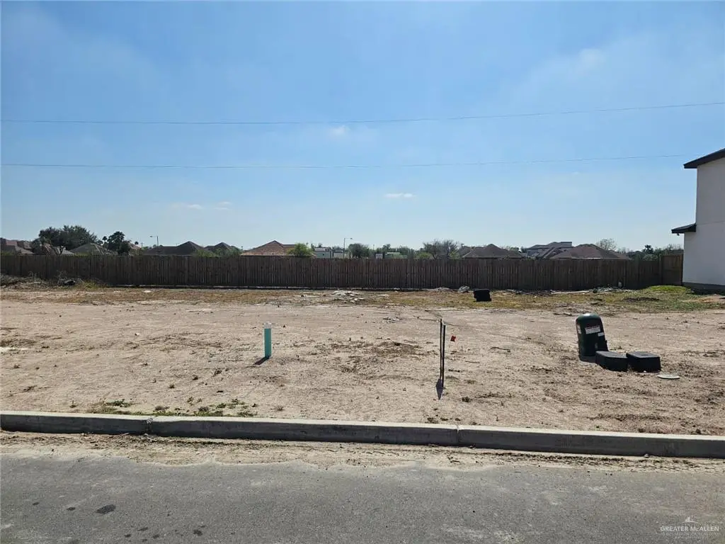 2618 E Solar Drive, Mission, TX 78574 - #1