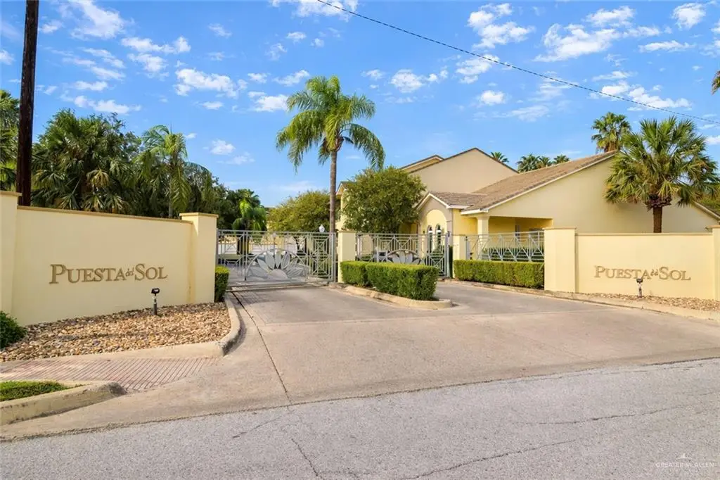 800 Sunset Drive #B15, McAllen, TX 78503 - #1