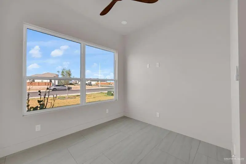2309 Trinity Avenue, McAllen, TX 78504 - #3