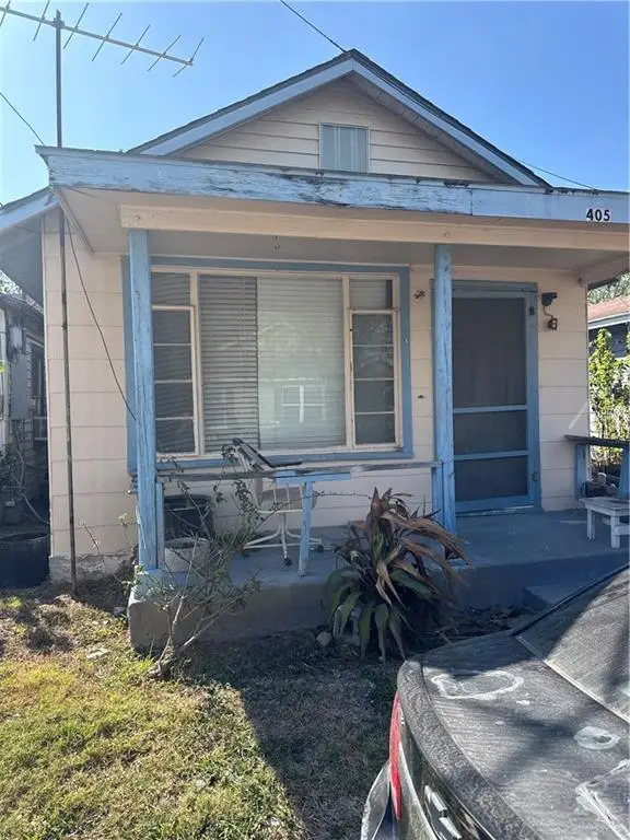 405 N Villarreal Street N, La Feria, TX 78559