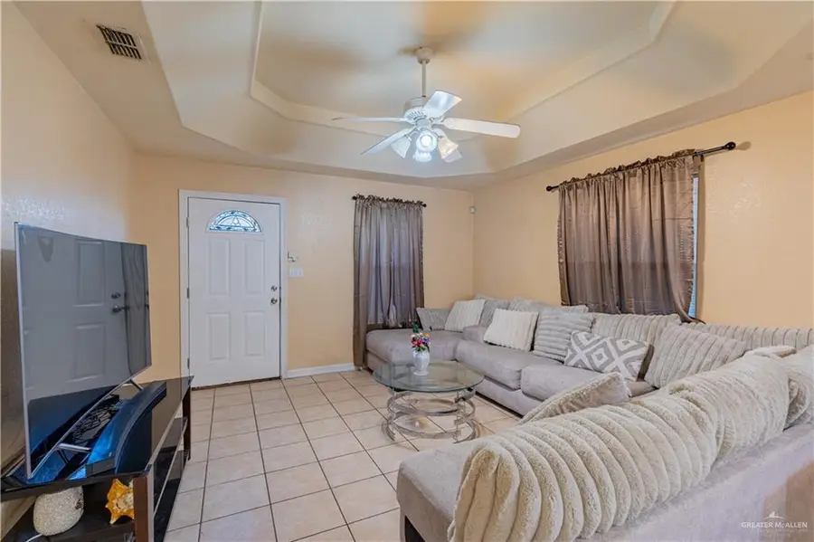 2216 N Dahlia Street, Pharr, TX 78577 - #3