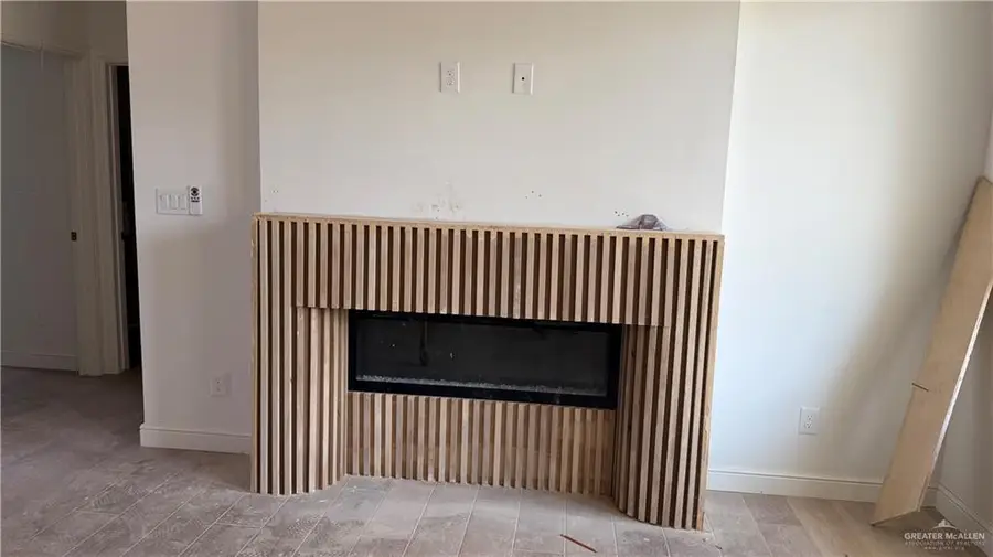 1821 N Mangrove Street, San Juan, TX 78589 - #3