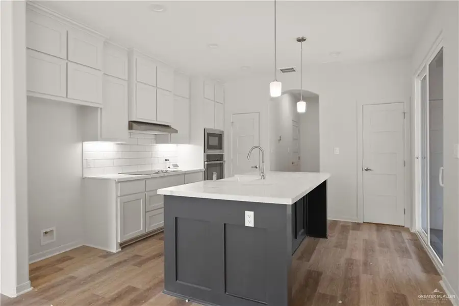 1409 Zurich Avenue, McAllen, TX 78504 - #3