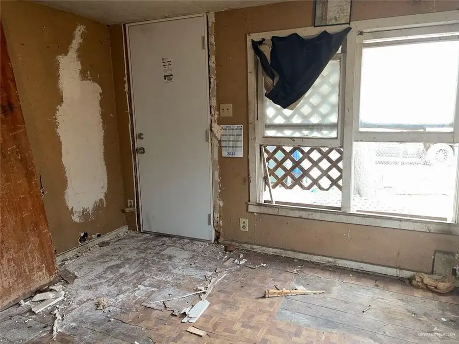 2613 Halsey Street, Corpus Christi, TX 78405 - #3