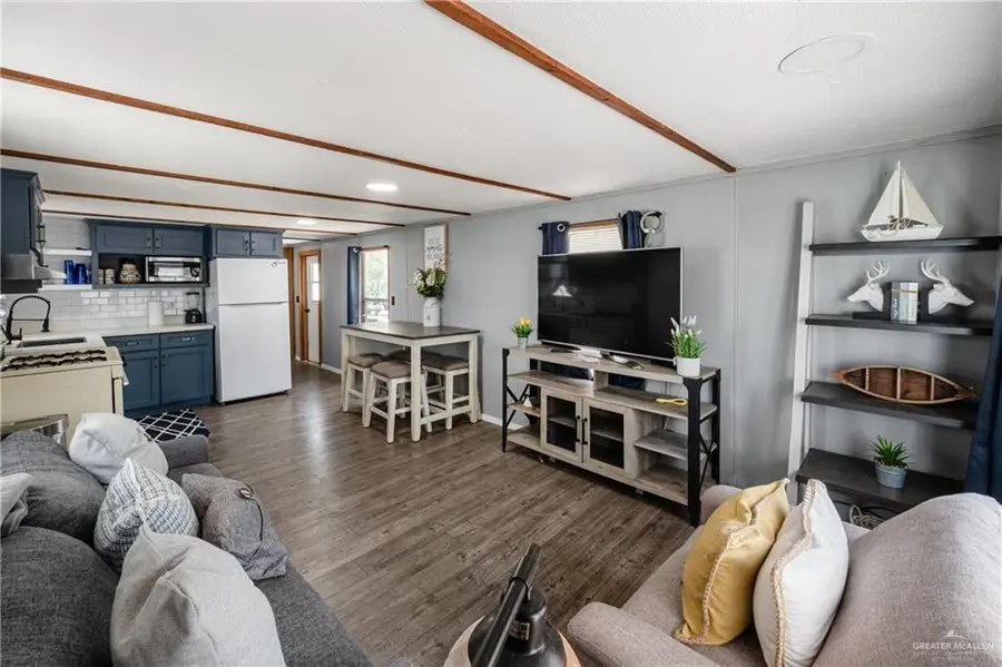 8482 Lago Vista Drive, Edcouch, TX 78538 - #3