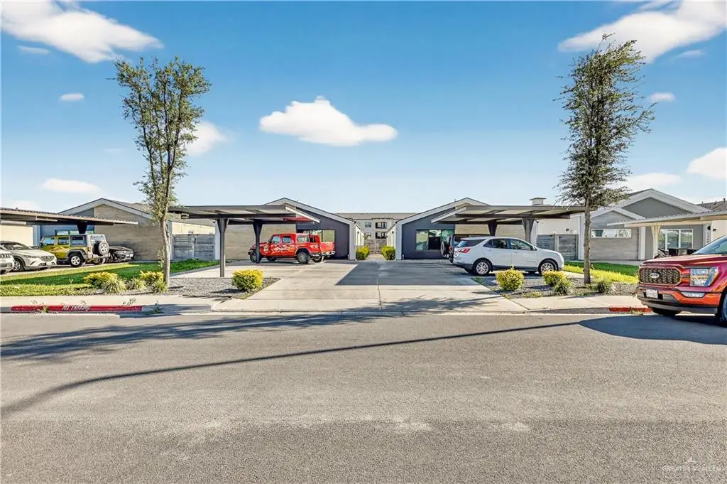 1304 E Hibiscus Avenue, McAllen, TX 78501 - #1