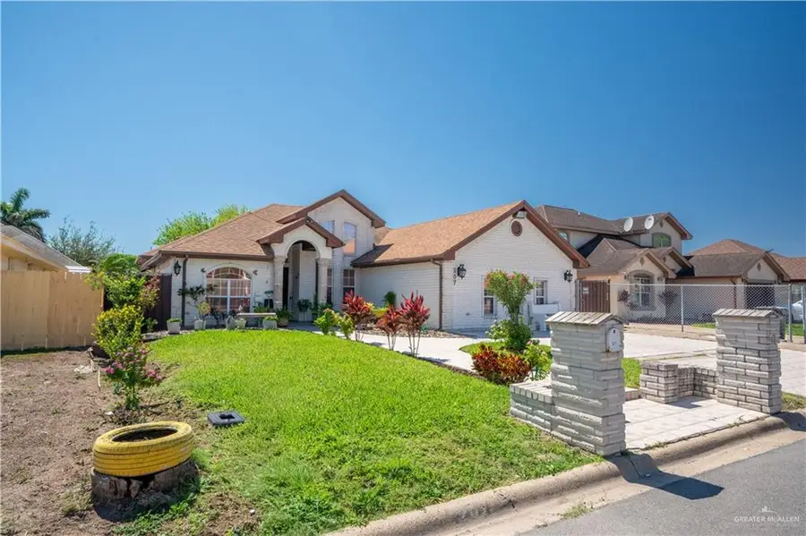 207 Dove Street, San Juan, TX 78589 - #2