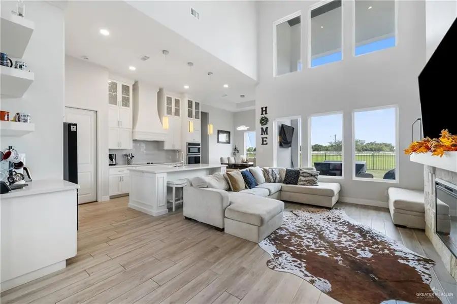 2712 E Bvlgari Drive, Edinburg, TX 78542 - #2