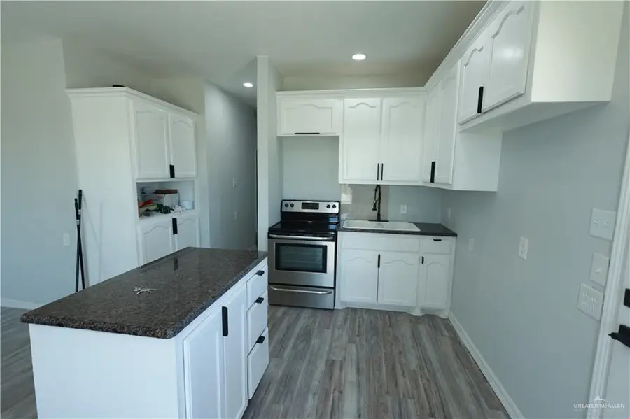 3989 Hoover Drive, Weslaco, TX 78599 - #3