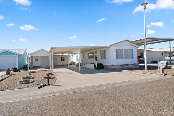 2208 W Bogey Drive, Mission, TX 78572