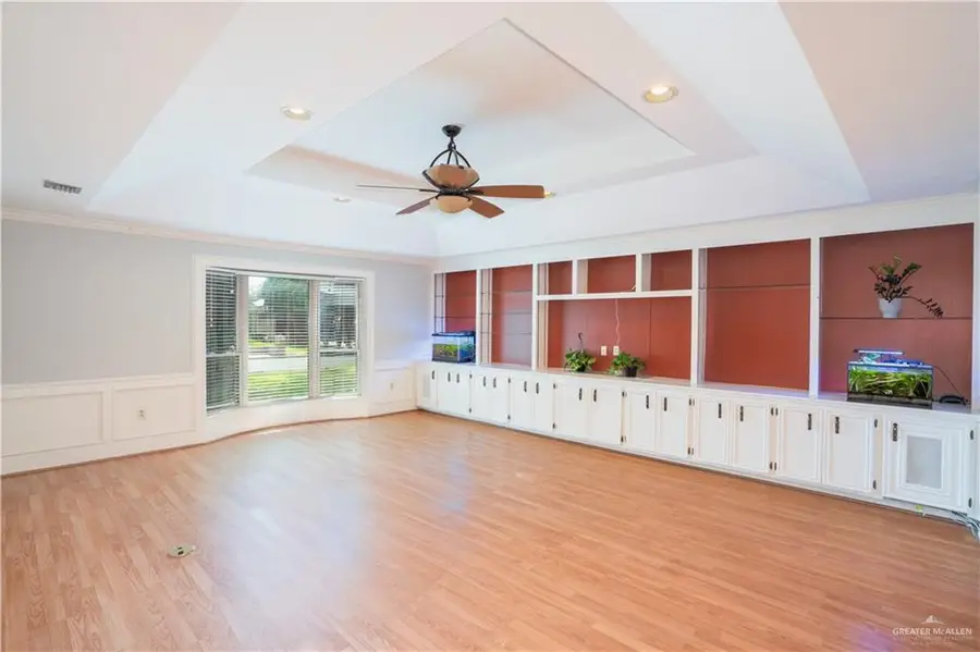 116 W Kerria Avenue, McAllen, TX 78501 - #3