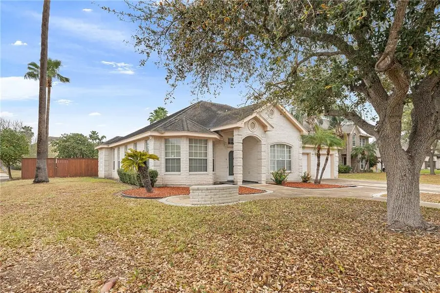 2801 Santa Alejandra, Mission, TX 78572 - #2