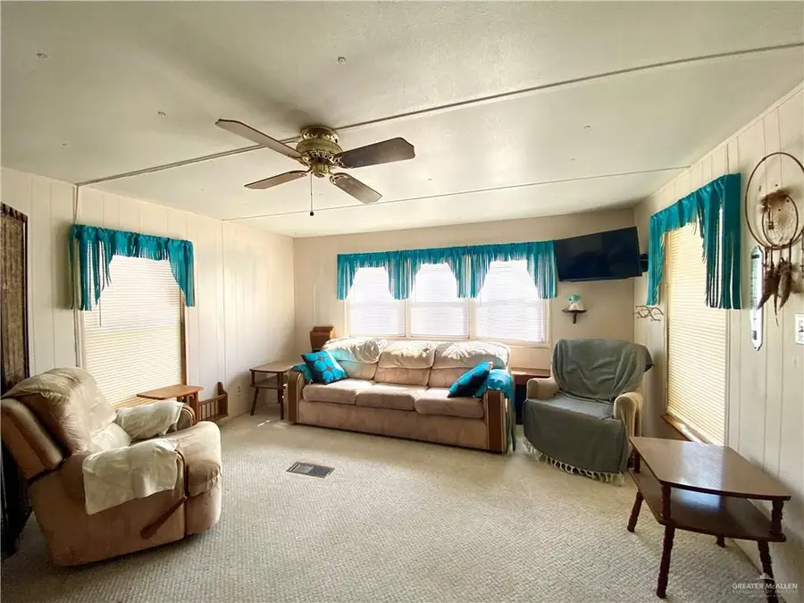 166 Ash Street, Mission, TX 78572 - #3