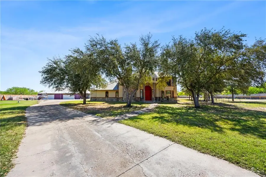 508 N El Paisano Road, Rio Grande City, TX 78582 - #2