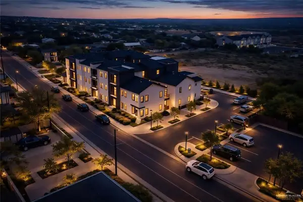 3502 S Urbahn Avenue, Laredo, TX 78046