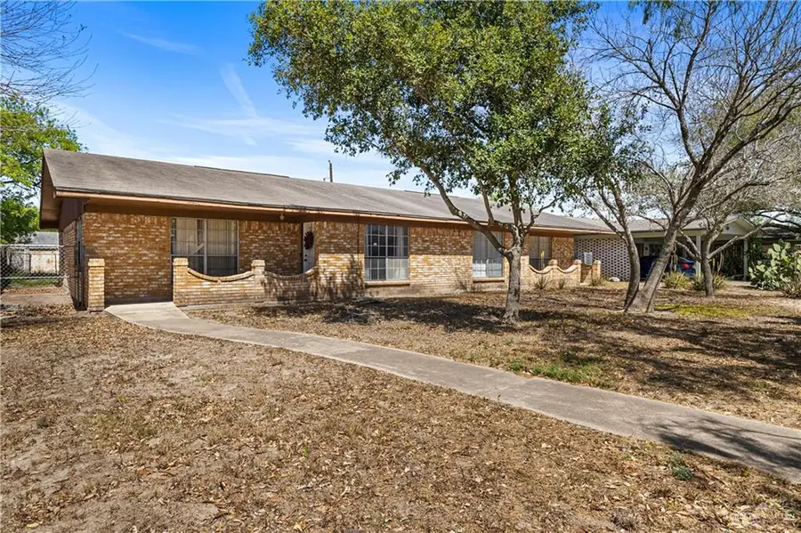 513 E Upas Avenue, McAllen, TX 78501 - #2