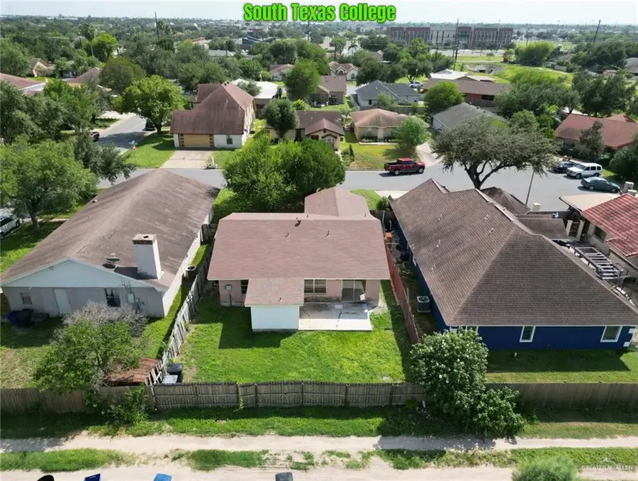 3204 Sycamore Avenue, McAllen, TX 78501 - #3