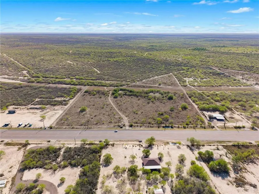3020 N Us Highway 83 Highway, Roma Los Saenz, TX 78504 - #3