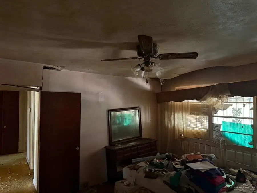 1007 N 7th Street, Harlingen, TX 78550 - #3