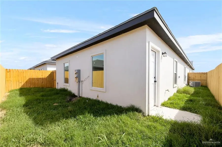 2509 S Hilltop Avenue, Edinburg, TX 78542 - #2