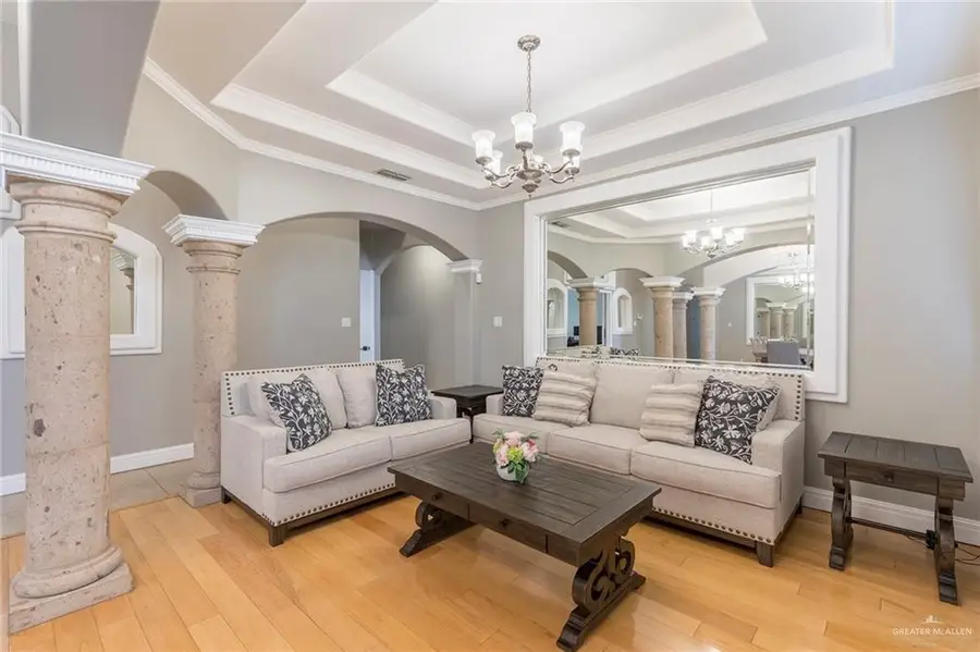 1611 E Mile 3 Road, Palmhurst, TX 78573 - #3