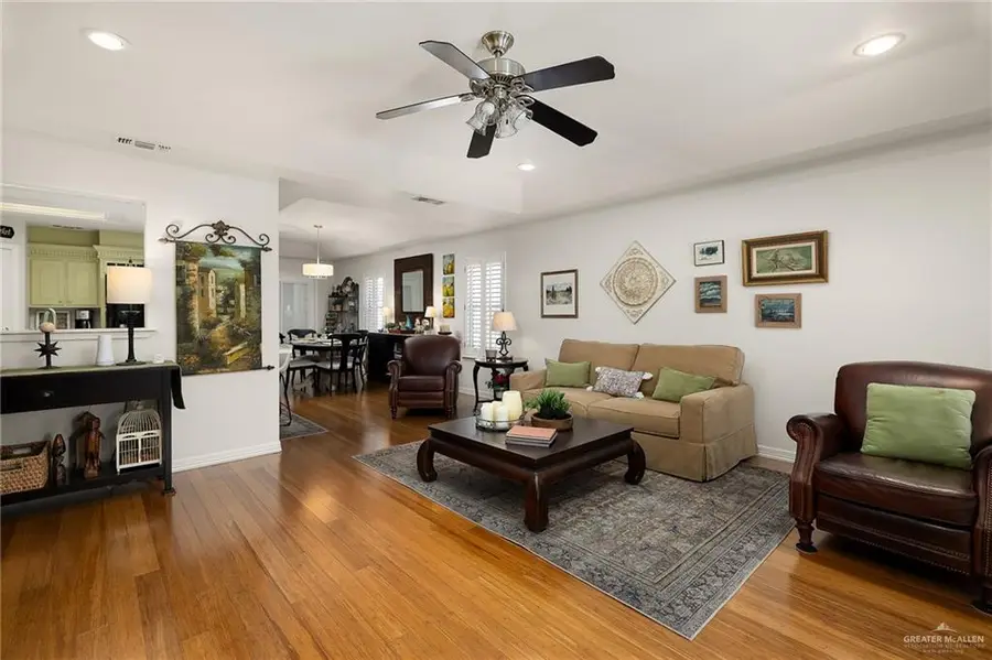 1413 E 2nd Street, Mission, TX 78572 - #2