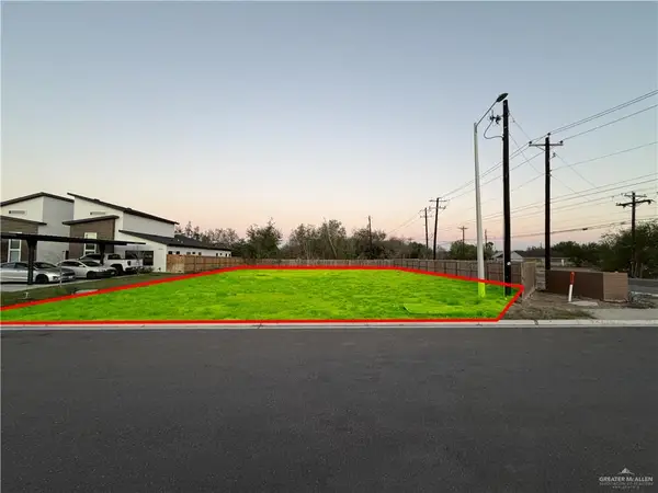 1418 S Michigan Street, Alton, TX 78573