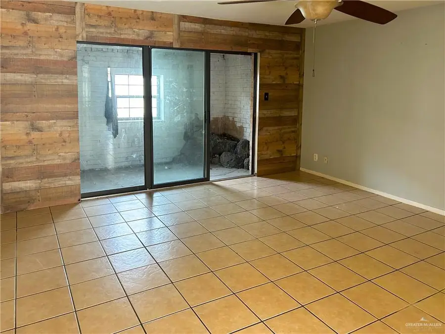 212 N 39th Street, McAllen, TX 78501 - #2