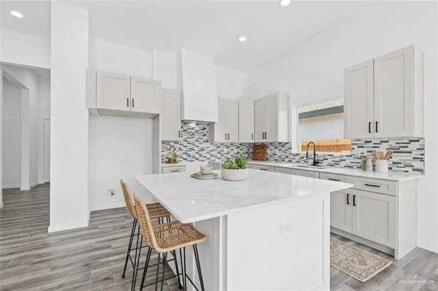 6108 N Rayo Del Sol Street, Edinburg, TX 78542 - #3