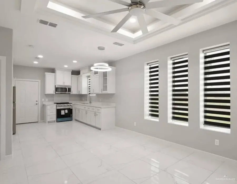 1118 Country Club Drive, Alamo, TX 78516 - #2