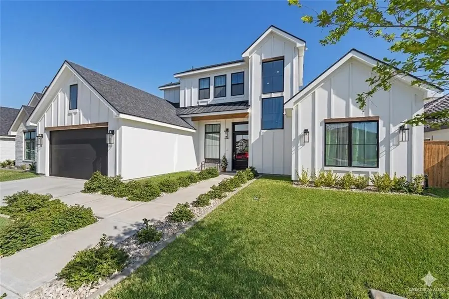 1811 E 28th Street, Mission, TX 78574 - #2