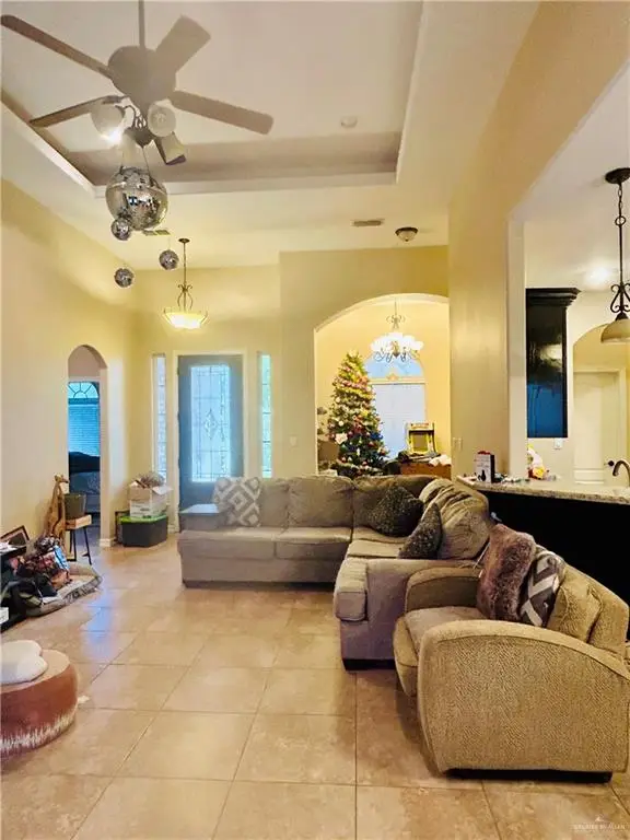 516 Abbott Avenue, Edinburg, TX 78541 - #3