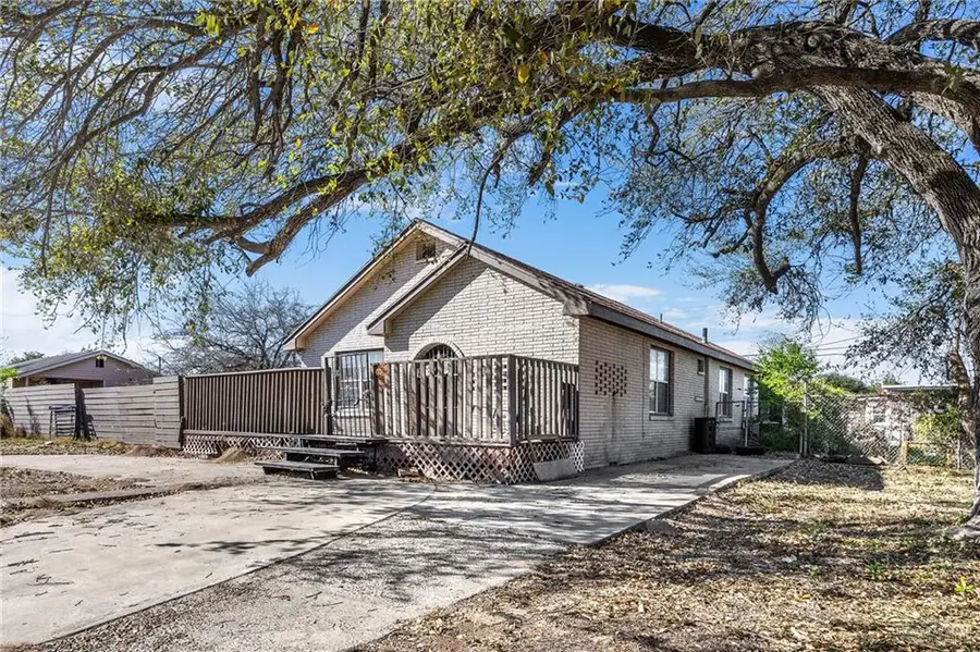 423 W Sprague Street, Edinburg, TX 78539 - #2