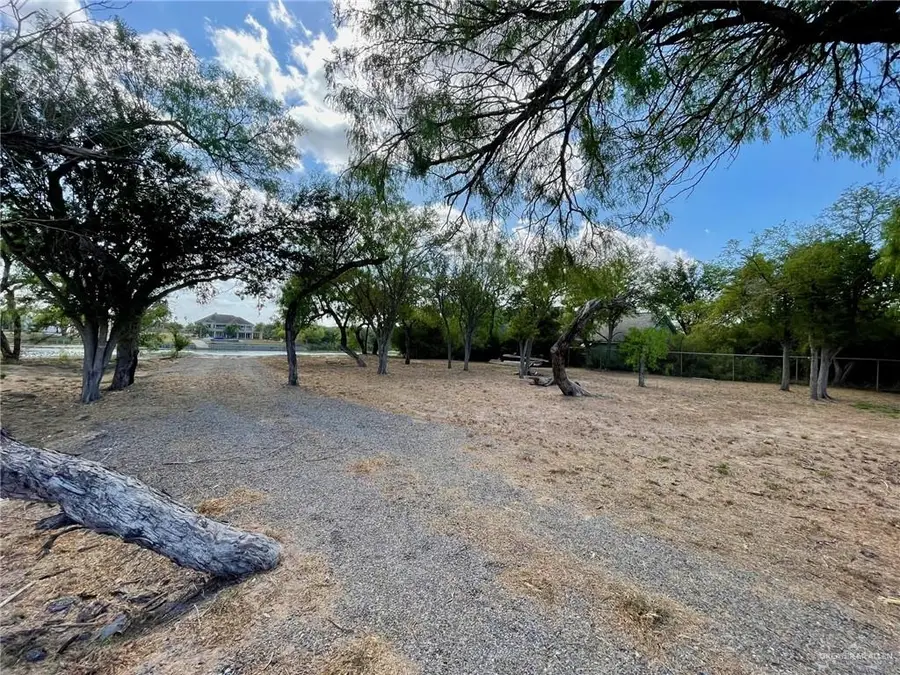 844 Lion Lake Drive, Progreso Lakes, TX 78596 - #2