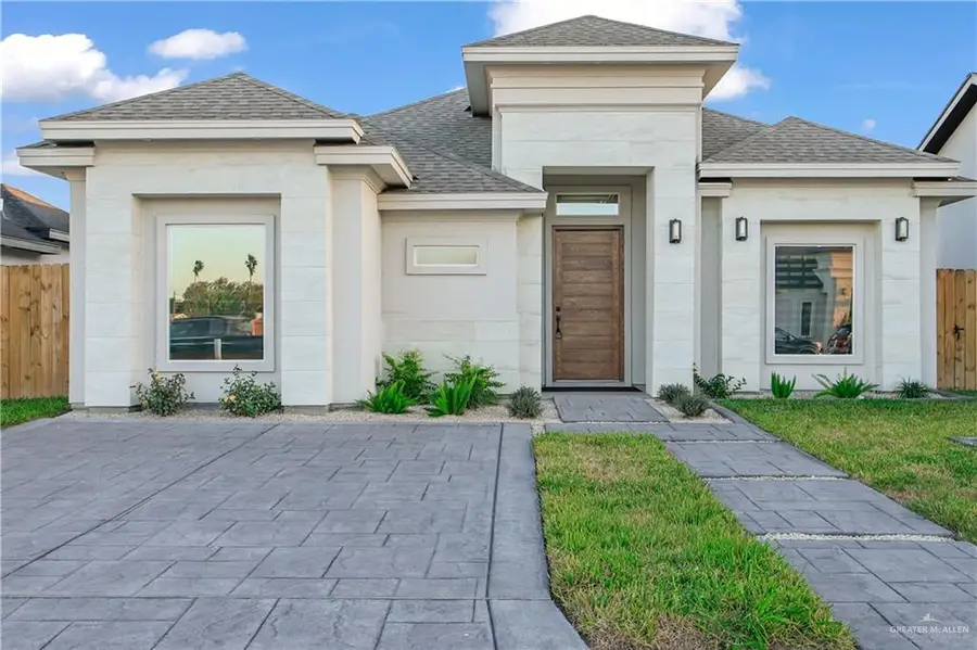 1312 E Evergreen Avenue, San Juan, TX 78589 - #2