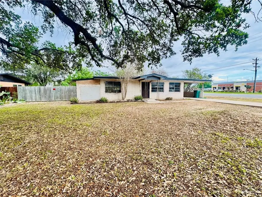 1229 S Canna Street, Pharr, TX 78577 - #2