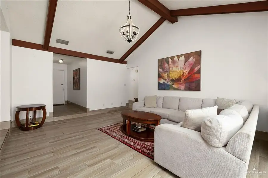 2101 W Jonquil Avenue, McAllen, TX 78501 - #2