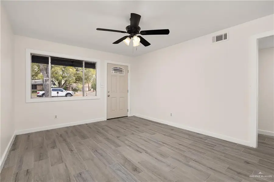 1101 W 4th Street, Weslaco, TX 78596 - #3